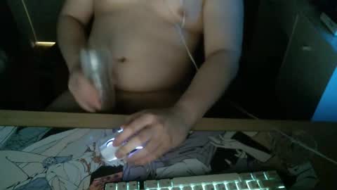 itzpillow_ online show from 02/21/25, 05:56