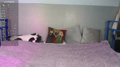 Sasha online show from 12/15/25, 09:24