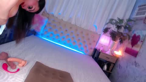 Snapshot of ivana_summers69x chatting on 05/09/26, 03:23 I V A N A The woman who lives in the province. online show from 05/09/26, 03:23