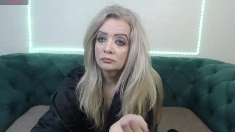 ivanacharm online show from 01/05/25, 04:25