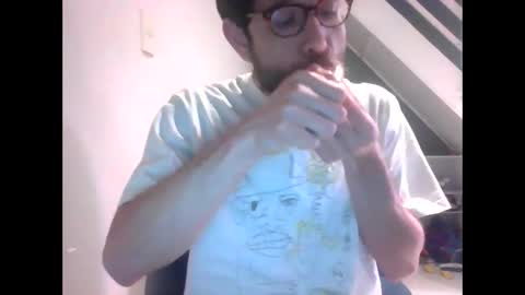 Snapshot of ivanchelon chatting on 12/16/24, 04:05 Vanchi online show from 12/16/24, 04:05