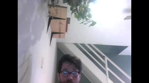 Snapshot of ivanchelon chatting on 12/29/24, 06:16 Vanchi online show from 12/29/24, 06:16