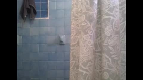 Snapshot of ivanchelon chatting on 01/17/25, 08:11 Vanchi online show from 01/17/25, 08:11