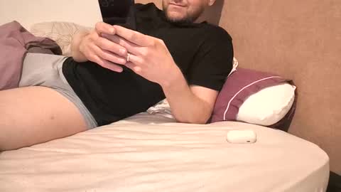 ivanf999 online show from 05/19/26, 12:00