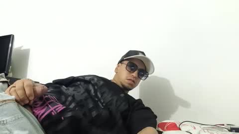 Snapshot of ivanfpc93 chatting on 10/12/25, 07:18 ivanfpc93 online show from 10/12/25, 07:18