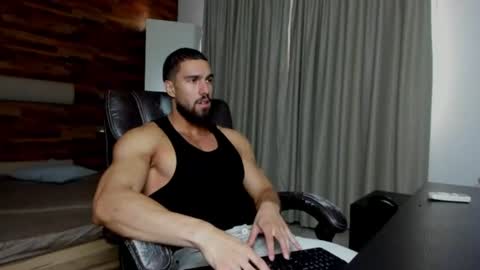 IvanHydee online show from 07/10/26, 04:28
