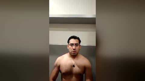 Snapshot of ivanmexicano2 chatting on 08/02/26, 04:05 ivanmexicano2 online show from 08/02/26, 04:05