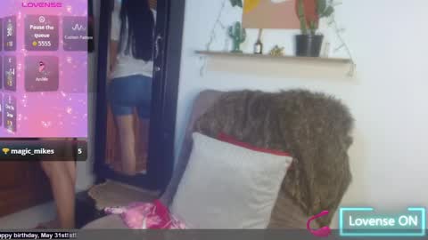 Snapshot of ivanna_dl chatting on 05/31/26, 02:20 Ivanna online show from 05/31/26, 02:20