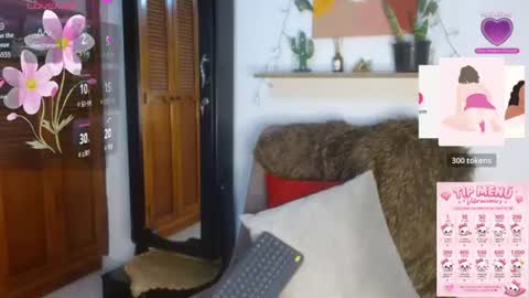 Snapshot of ivanna_dl chatting on 06/12/26, 01:26 Ivanna online show from 06/12/26, 01:26