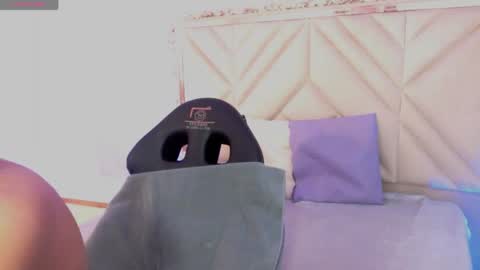 Snapshot of ivanna_tay1 chatting on 06/08/26, 03:29 ivanna_tay1 online show from 06/08/26, 03:29