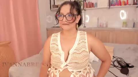 Ivannabreast online show from 06/25/26, 12:54