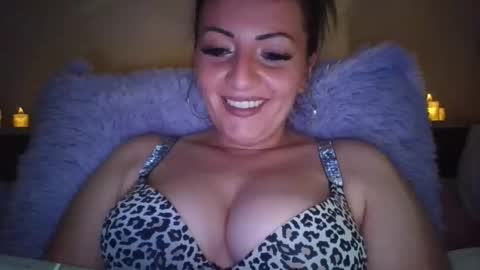 Snapshot of ivannahazel chatting on 10/15/25, 11:05 Ivanna online show from 10/15/25, 11:05