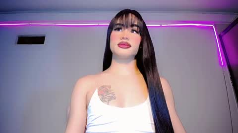 ivannahot23 online show from 03/11/25, 11:01