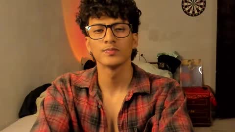 Ivano online show from 02/14/25, 03:33