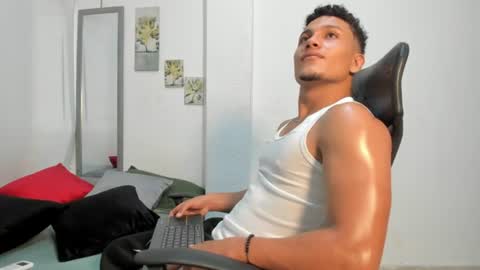 Snapshot of ivar_lodbrok chatting on 06/12/26, 01:32 ivar_lodbrok online show from 06/12/26, 01:32