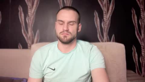 iveran online show from 10/21/25, 05:02