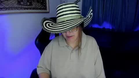 IVETTE online show from 05/03/26, 02:06