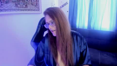 IVETTE online show from 05/11/26, 01:28