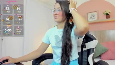Snapshot of ivette_swan chatting on 03/03/26, 07:31 I V E T T E online show from 03/03/26, 07:31