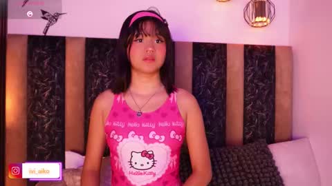 Snapshot of ivi_aiko chatting on 03/16/26, 11:20 Ivi online show from 03/16/26, 11:20