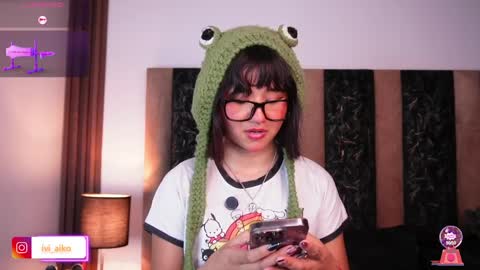Snapshot of ivi_aiko chatting on 04/10/26, 11:20 Ivi online show from 04/10/26, 11:20