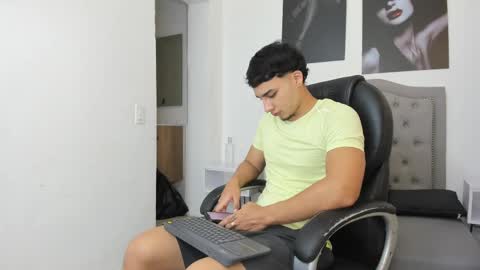 Ivo Beischel online show from 09/11/25, 11:32