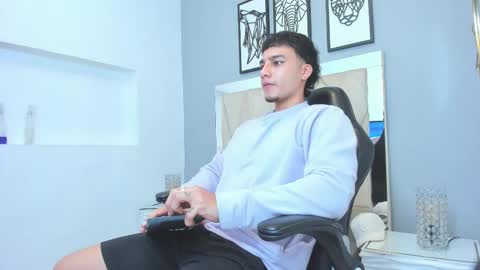 Ivo Beischel online show from 10/19/25, 03:51