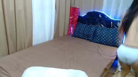 ivone_twinkle online show from 05/15/26, 01:18