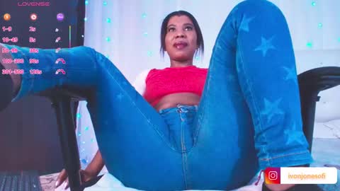  Ivon  Miss Jones  online show from 10/28/25, 04:05