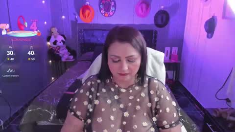 Snapshot of ivonnee17_ chatting on 01/13/26, 12:49 Ivonne online show from 01/13/26, 12:49