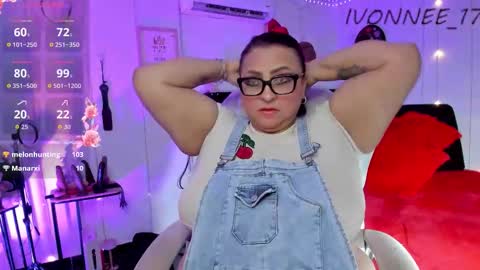 Snapshot of ivonnee17_ chatting on 03/22/26, 12:36 Ivonne online show from 03/22/26, 12:36