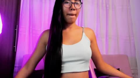 ivonny_bonita18 online show from 09/09/25, 01:27