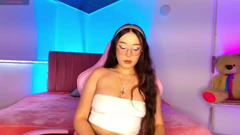 Snapshot of ivory_dlacour chatting on 06/09/26, 12:06 online show from 06/09/26, 12:06