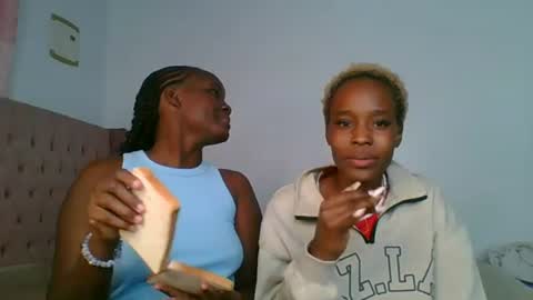 ivory_mae online show from 07/27/26, 05:25