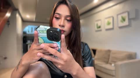 kirstenelsie online show from 10/14/25, 01:50