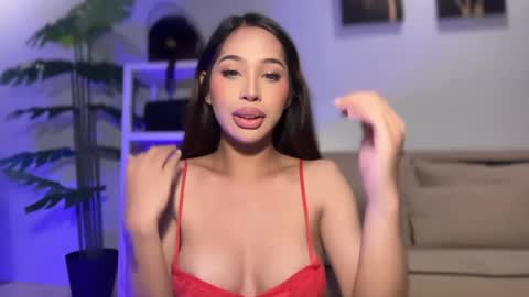kirstenelsie online show from 04/25/26, 05:10