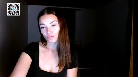Snapshot of ivorymuse chatting on 06/09/26, 09:04 Lana online show from 06/09/26, 09:04