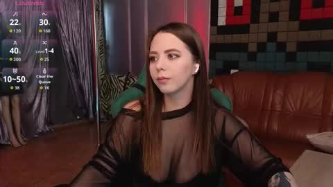 ivorywood_ online show from 09/28/25, 10:31