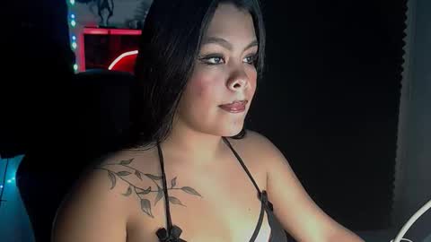 Snapshot of ivy2011 chatting on 11/01/25, 10:45 ivy online show from 11/01/25, 10:45