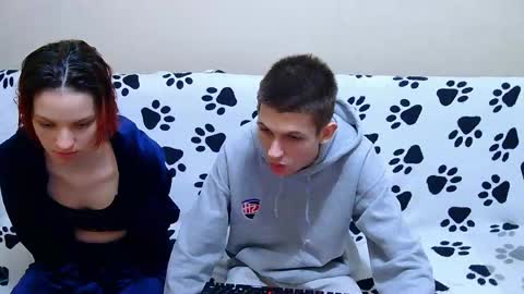 Snapshot of ivy__lester chatting on 05/06/26, 03:35 Ivy and Lester online show from 05/06/26, 03:35