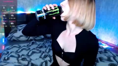 Ivy online show from 10/14/25, 04:08