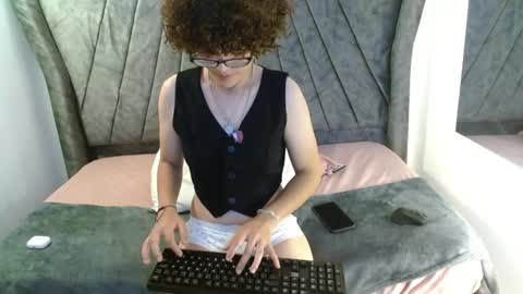 Snapshot of ivy_fantasy69 chatting on 05/29/26, 07:01 ivy_fantasy69 online show from 05/29/26, 07:01