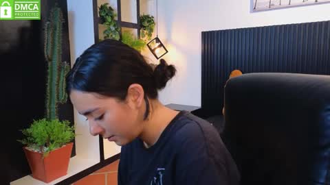 Snapshot of ivy_gail chatting on 11/07/25, 05:07 IVY online show from 11/07/25, 05:07