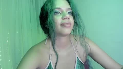 Ivy Layla online show from 01/12/25, 07:11