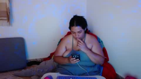 Snapshot of ivy_moon6 chatting on 04/30/26, 12:39 ivy_moon6 online show from 04/30/26, 12:39