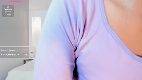 NEW MODEL Ivy online show from 10/03/25, 08:17