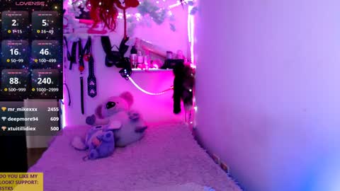 Snapshot of ivy_rosse chatting on 12/03/24, 09:12 You can find more of me here  online show from 12/03/24, 09:12