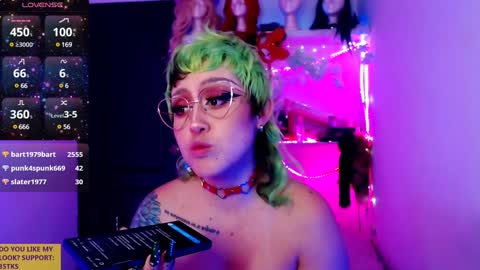 Snapshot of ivy_rosse chatting on 12/09/24, 06:25 You can find more of me here  online show from 12/09/24, 06:25