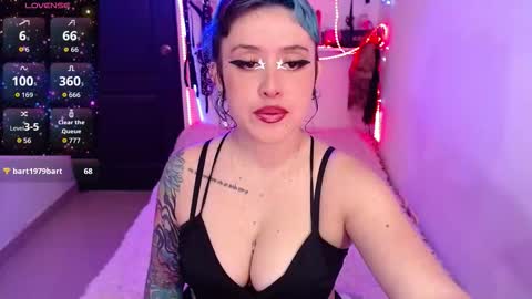Snapshot of ivy_rosse chatting on 12/16/25, 05:07 You can find more of me here online show from 12/16/25, 05:07
