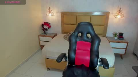 Snapshot of ivy_rosse7 chatting on 05/06/26, 12:21 IVY online show from 05/06/26, 12:21